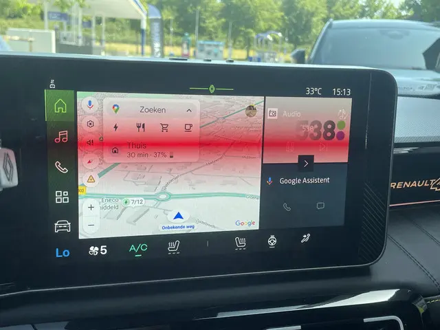 Renault 4 Comfort Range Iconic 52 kWh 2025 Elektrisch 6