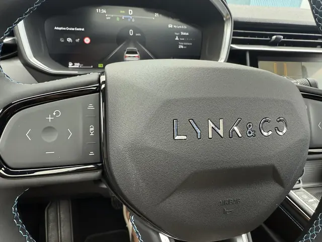 Lynk & Co 01 1.5 2025 Hybride Benzine 10