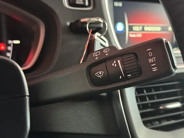 Volvo V40 Cross Country 1.5 T3 Nordic+ 2016 Benzine 23