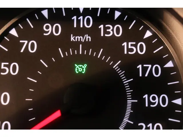 Dacia Duster 1.3 TCe 150 Journey EDC 2023 Benzine 23