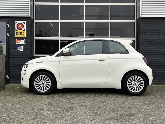 Fiat 500 Action 24 kWh, Airco, Bluetooth 2022 Elektrisch 15