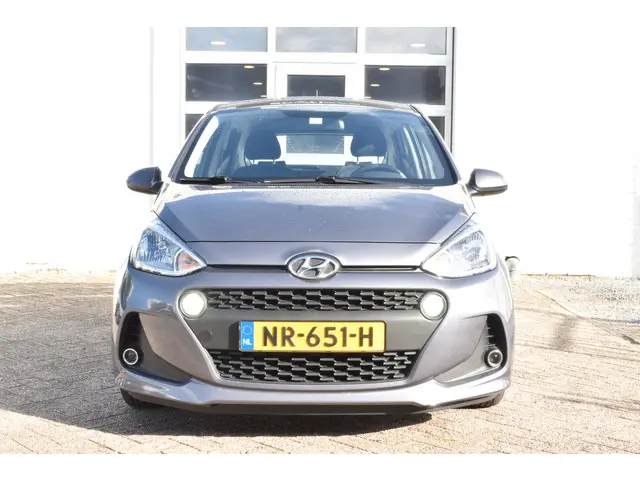 Hyundai i10 1.0i Go! 2017 2017 Benzine 6