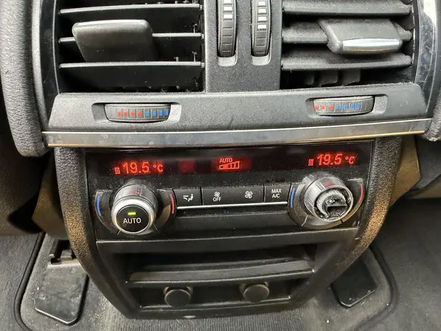 BMW X5 xDrive30d High Executive 2018 Diesel 31