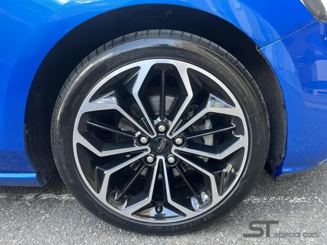 Ford Focus 1.5 EcoBoost ST Line|Pano|18 inch 2019 Benzine 24