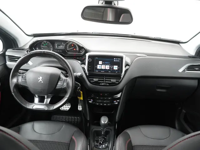 Peugeot 2008 1.2 PureTech Blue Lease Allure 2019 Benzine 12