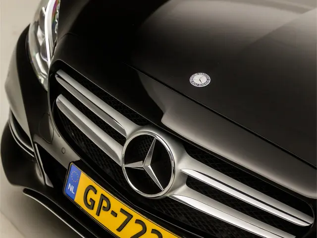 Mercedes-Benz C-Klasse 180 Sport 2014 Benzine 31
