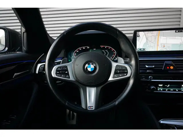 BMW 5 Serie 540i 2021 Benzine 7