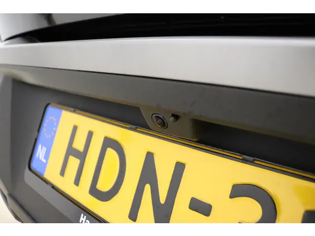 Peugeot 3008 1.2 Hybrid GT 2025 Hybride Benzine 10