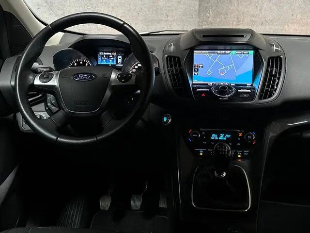 Ford Kuga 1.5 Titanium 2016 Benzine 6