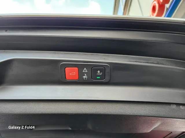 Peugeot 5008 1.2 PureTech Allure 7p 2020 Benzine 8