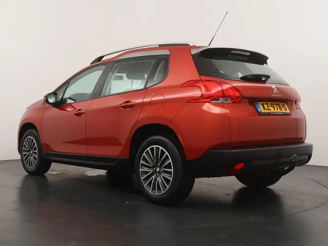 Peugeot 2008 1.2 PureTech Style 2015 Benzine 3