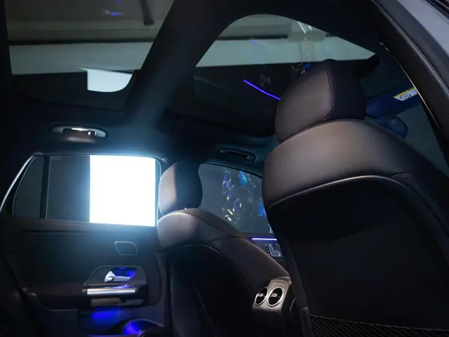 Mercedes-Benz EQA 250+ AMG Line 2024 Elektrisch 39