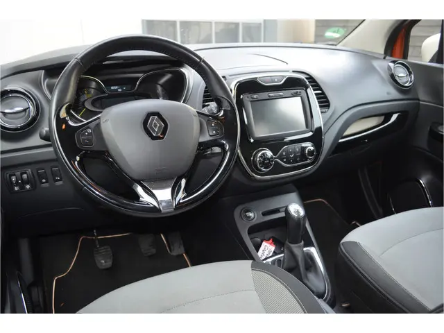 Renault Captur 0.9 TCe Helly Hansen 2014 Benzine 11