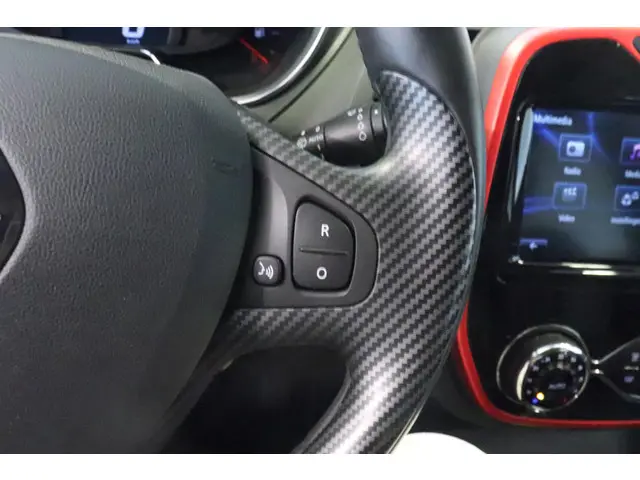 Renault Captur 1.2 TCe Xmod 2016 Benzine 25