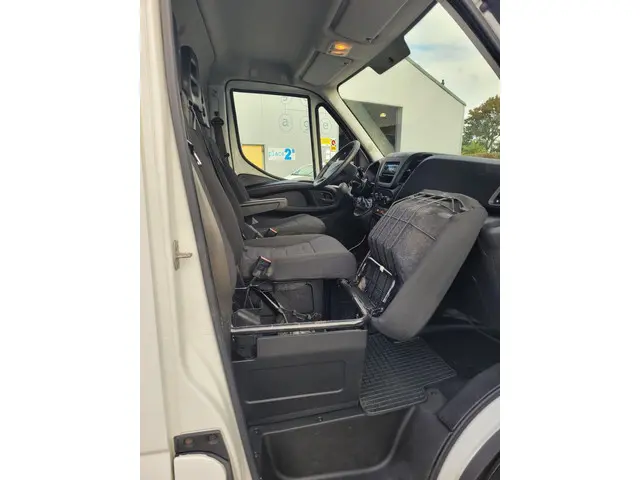 Iveco Daily 35C15 3.0 345 Kipper 150pk 2016 Diesel 23