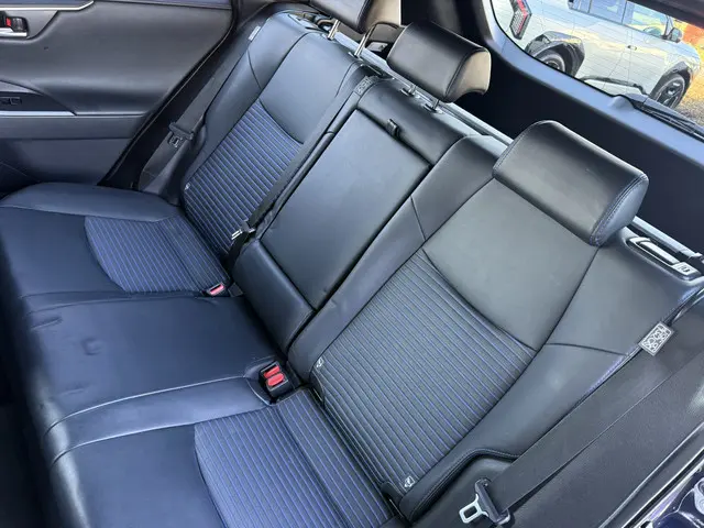 Toyota RAV4 2.5 Hybrid Executive 2020 Hybride Benzine 7