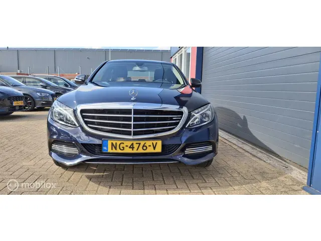 Mercedes-Benz C-Klasse 180 Led,Trekhaak,92dkm! 2017 Benzine 8