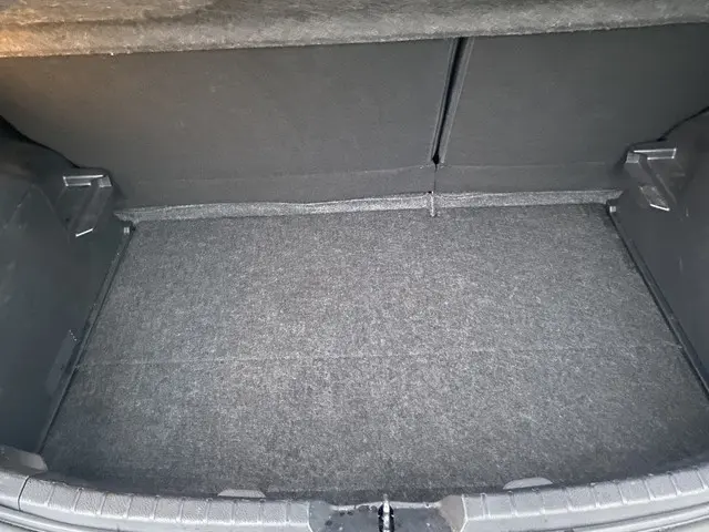 Toyota Yaris 1.5 Hybrid Dynamic 2019 Hybride Benzine 28