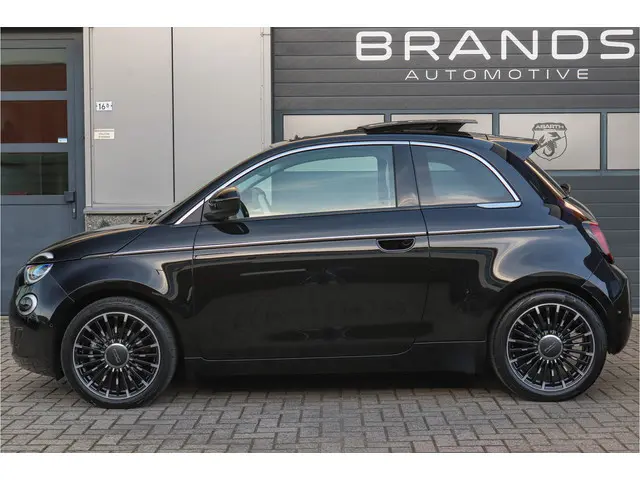 Fiat 500e La Prima 2022 Elektrisch 5