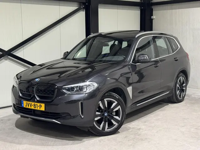 BMW iX3 Executive 80 kWh 2021 Elektrisch 26