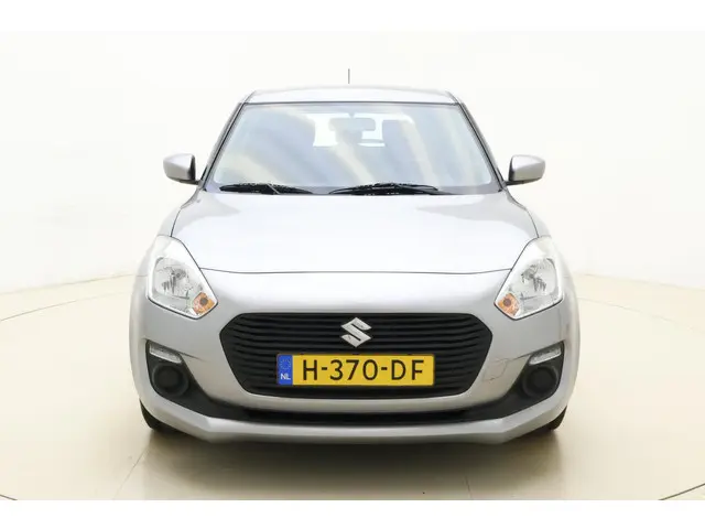 Suzuki Swift 1.2 Comfort 2020 Benzine 6