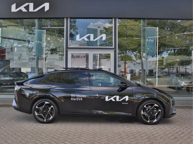 Kia EV4 Fastback GT-PlusLine 81.4 kWh 2025 Elektrisch 5