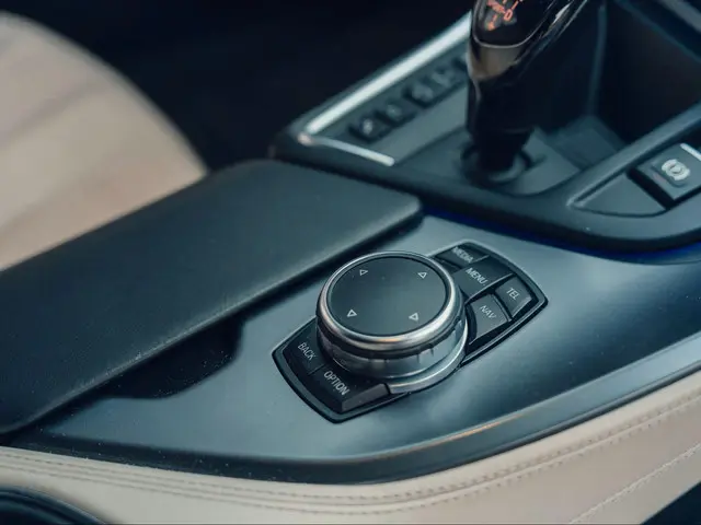 BMW i8 1.5 2015 Hybride Benzine 46