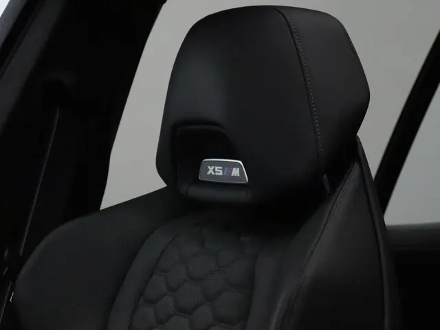 BMW X5 M Competition 2022 Benzine 14