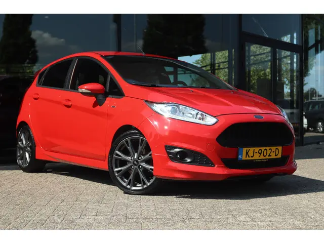 Ford Fiesta 1.0 ECOBOOST ST-LINE 2016 Benzine 2