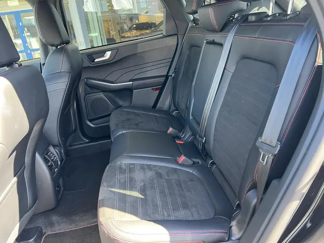 Ford Kuga 2.5 PHEV ST-Line X 2024 Hybride Benzine 18