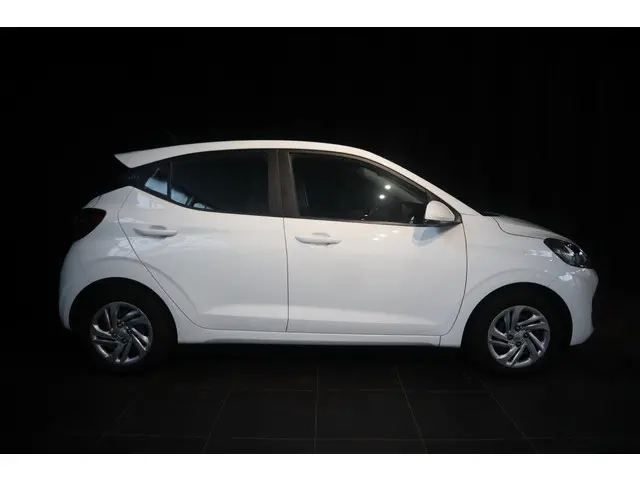 Hyundai i10 1.0 Comfort 5-zits | Carplay | DAB+ 2022 Benzine 5