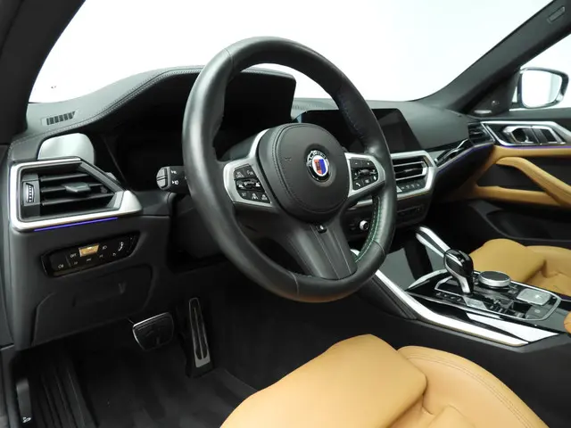 Alpina B4 ALPINA B4 Gran Coupe Allrad 2024 Benzine 6