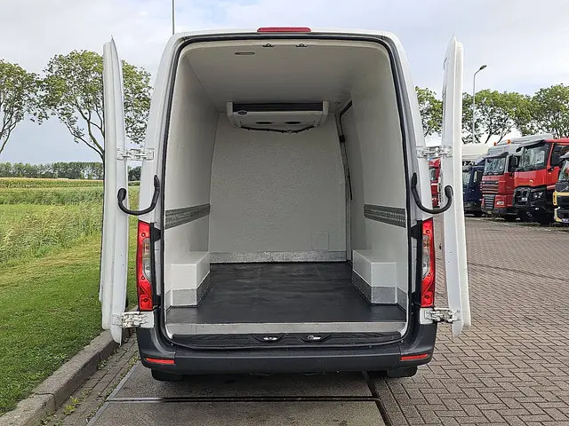 Mercedes-Benz Sprinter 314 2020 Diesel 12