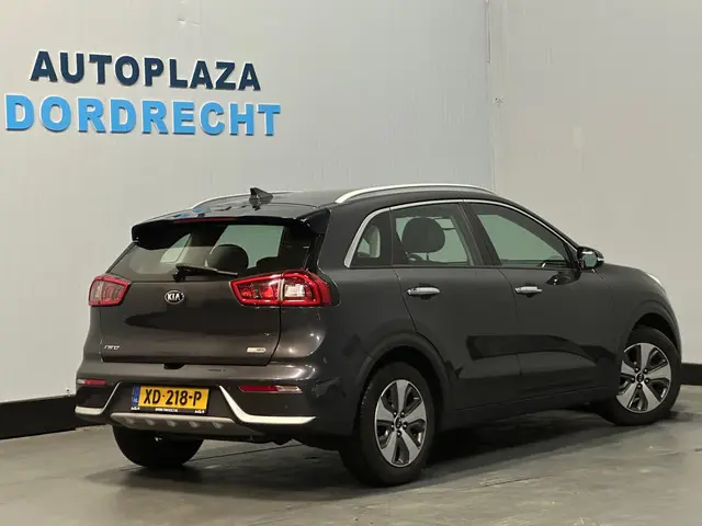 Kia Niro 1.6 GDi Hybrid DynamicLine 2018 Hybride Benzine 6
