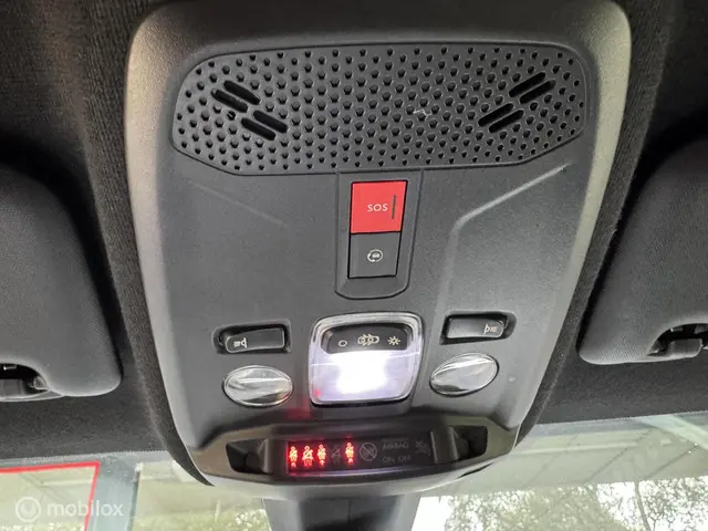 Opel Corsa 1.2 GS Line Automaat 131pk 2021 Benzine 64