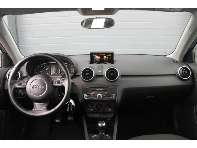 Audi A1 Sportback 1.0 TFSI Pro Line 2018 Benzine 9