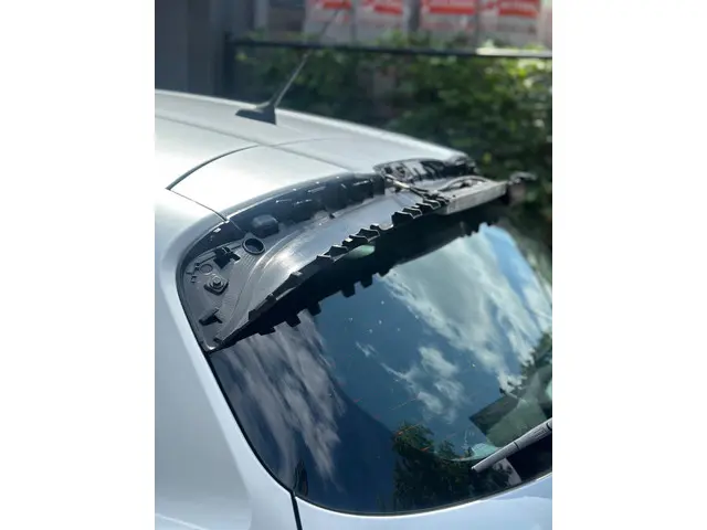 Peugeot 208 1.2 VTi Envy Cruise - Navi - BT 2013 Benzine 11