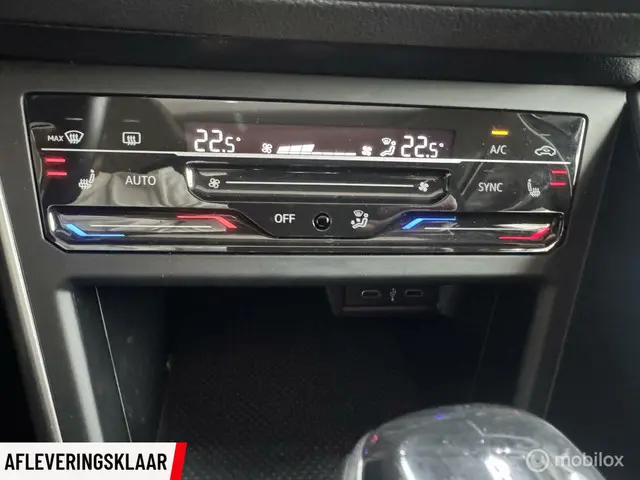 Volkswagen Polo 1.0 TSI Life Business 2022 Benzine 22