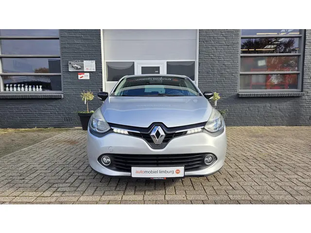 Renault Clio 0.9 TCe Eco2 Expression 2016 Benzine 9