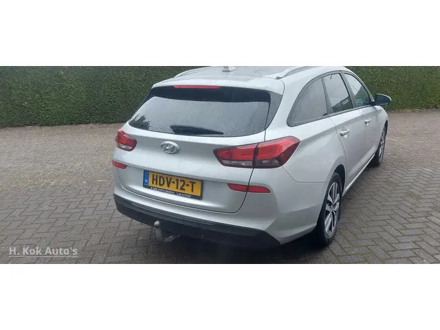 Hyundai i30 Wagon 1.4 T-GDI Premium 2020 Benzine 8