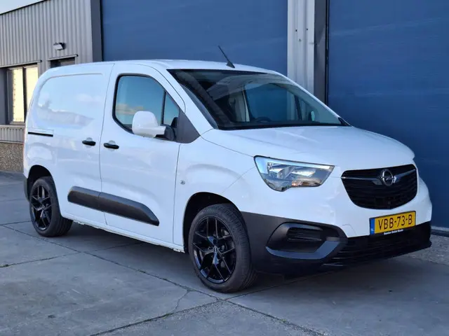Opel Combo 1.6D L1H1 Edition 2019 Diesel 8