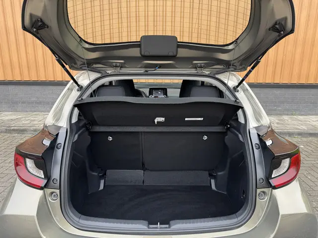 Toyota Yaris 1.5 VVT-i Active 2023 Benzine 30