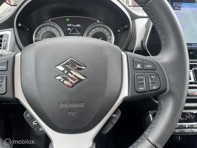 Suzuki S-Cross 1.5 Hybrid Style 2024 Hybride Benzine 29