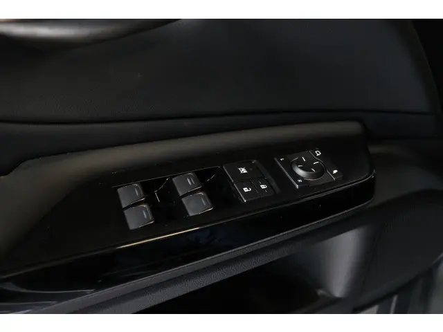 Lexus ES 300h Business Line 2024 Hybride Benzine 11