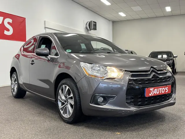 Citroën DS4 2.0 BlueHDi So Chic 2015 Diesel 9