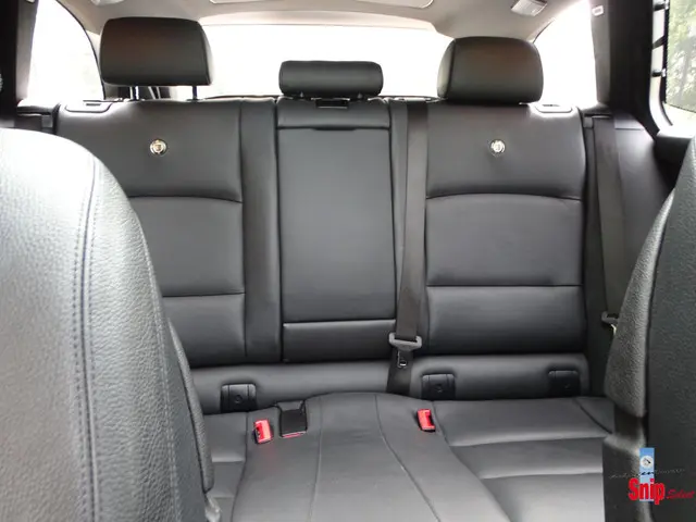 Alpina B5 Biturbo Touring 541pk. 2013 Benzine 26