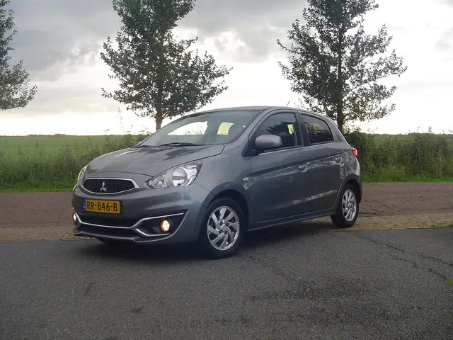 Mitsubishi Space Star 1.0 Intense / Airco / NAP 2018 Benzine 4