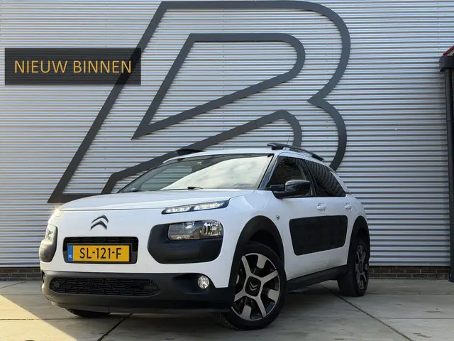 Citroën C4 Cactus 1.2 PureTech Shine 2016 Benzine