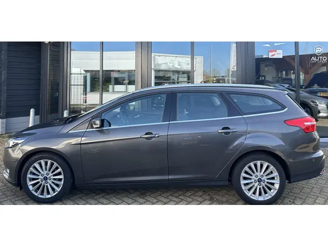 Ford Focus Wagon 1.0 Titanium 2016 Benzine 6
