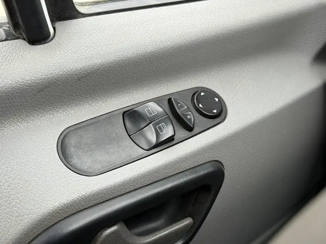 Mercedes-Benz Sprinter 514 2.2 CDI 2017 Diesel 23